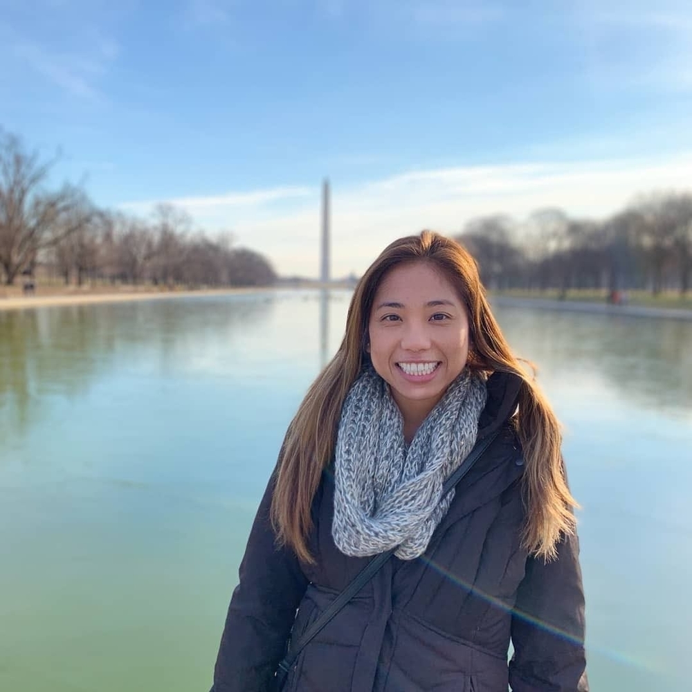 Meet your Posher, Larissa